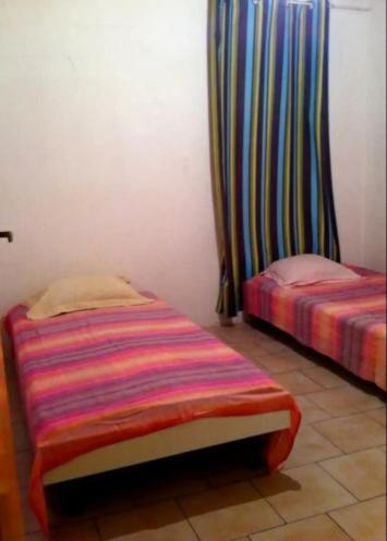 Malilia Beach A Sainte-Anne - Wifi -5 Min A Pied De La Plage Esterno foto